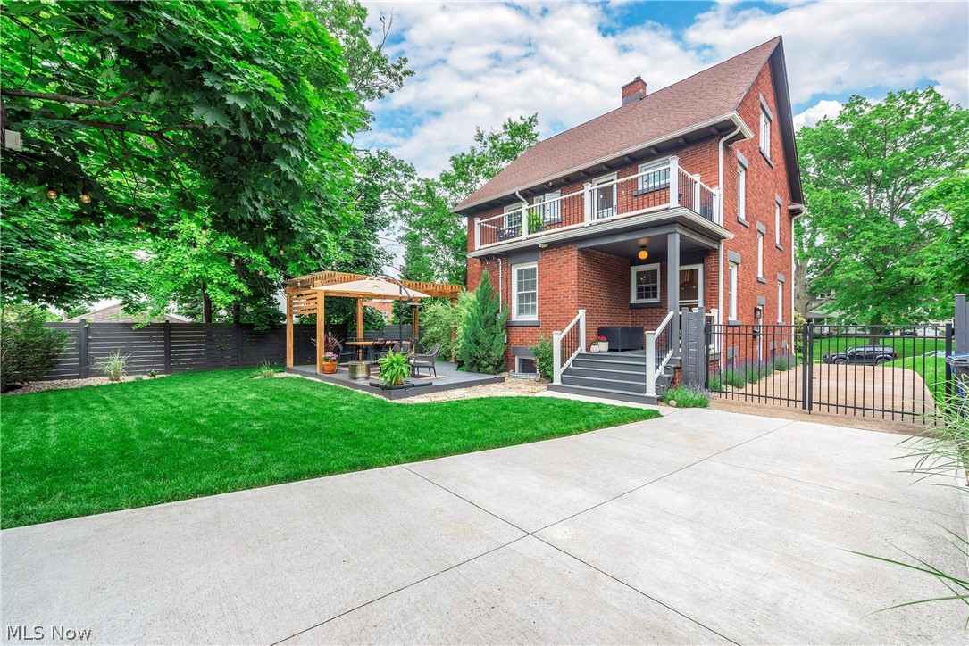 Waterbury Road - Residential