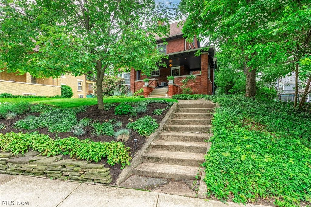 Photo of 1450 Waterbury Road, Lakewood, OH 44107 (MLS # 5213323)