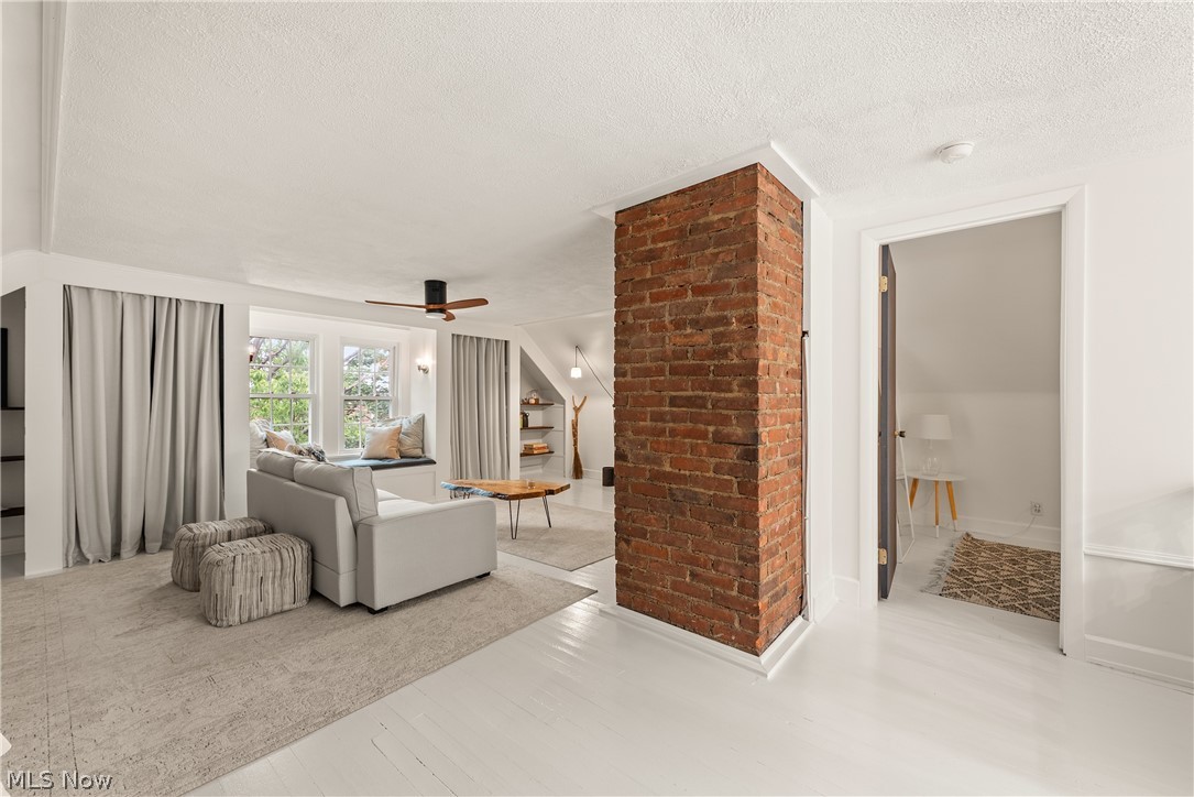Waterbury Road - Residential