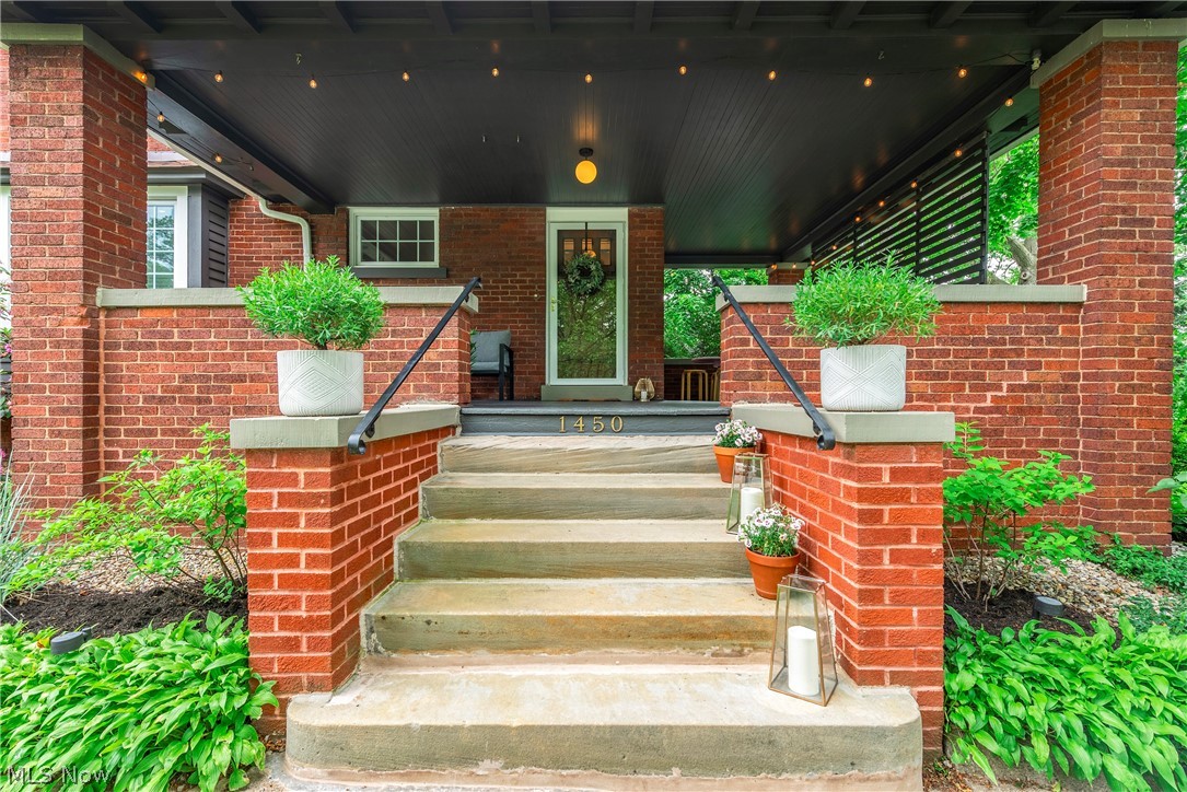 Waterbury Road - Residential