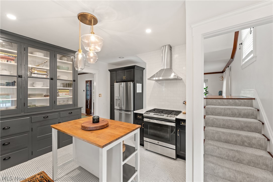 Waterbury Road - Residential