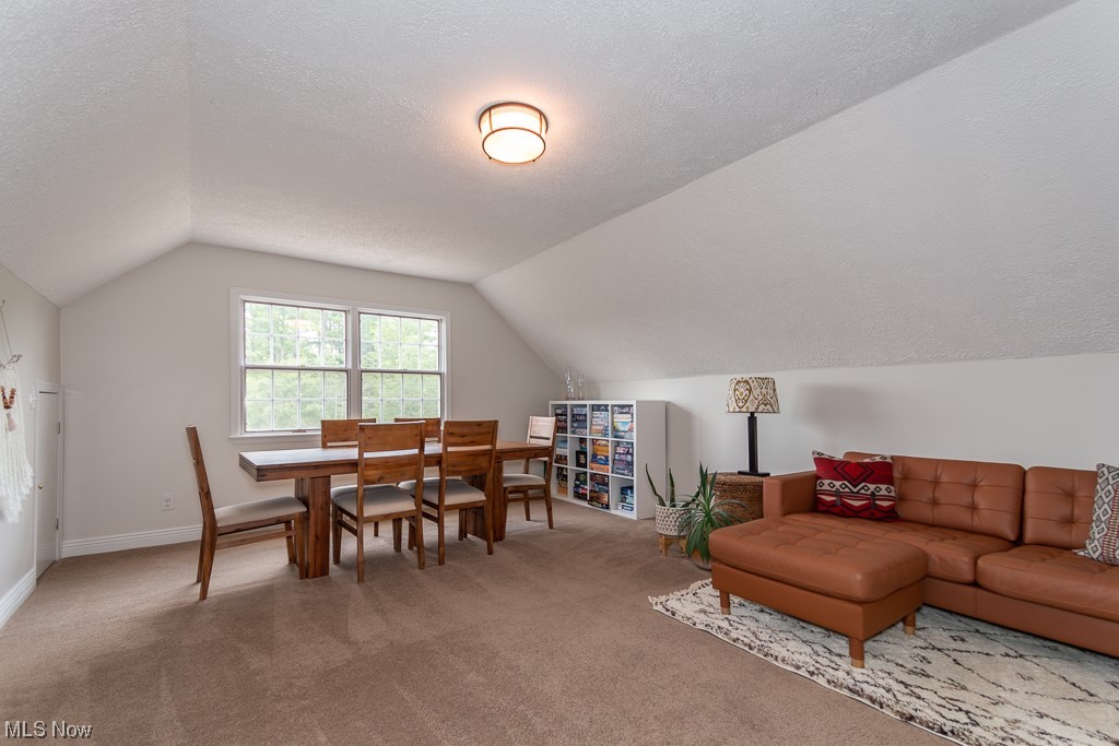 Quail Woods - Residential