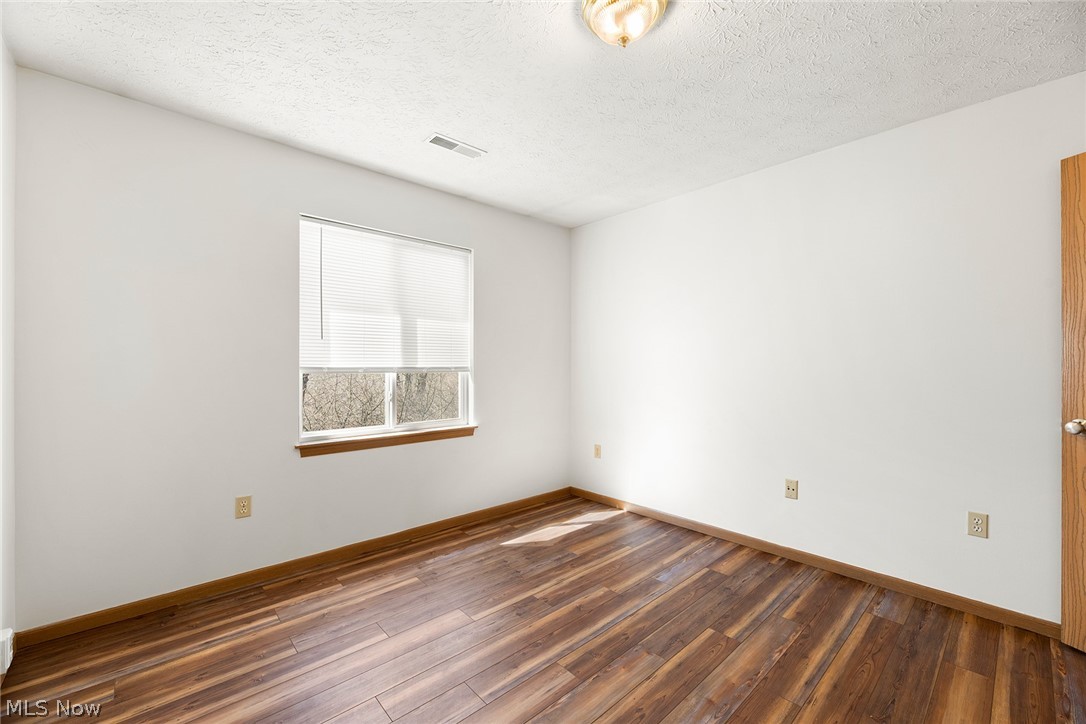 Springfield - Commercial Sale