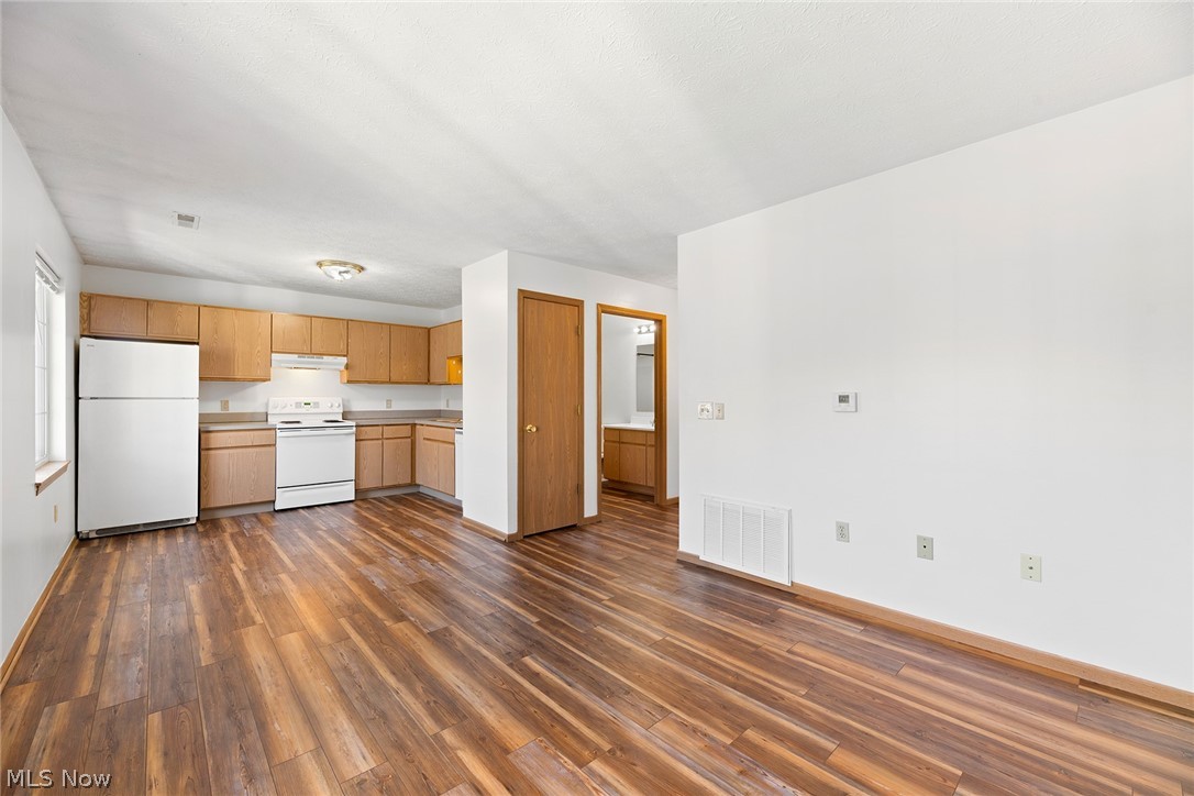 Springfield - Commercial Sale