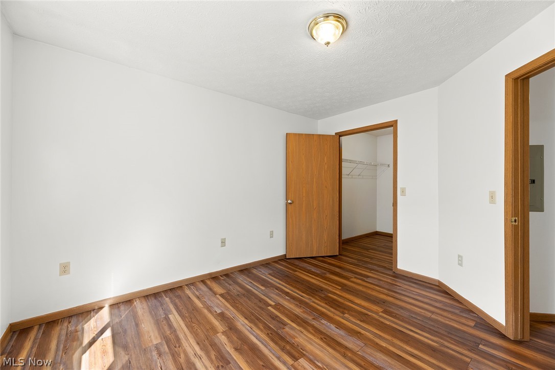 Springfield - Commercial Sale