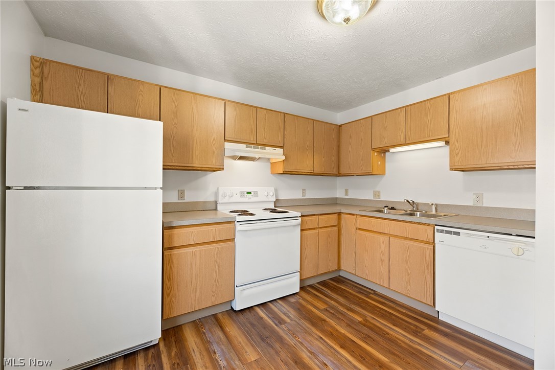 Springfield - Commercial Sale