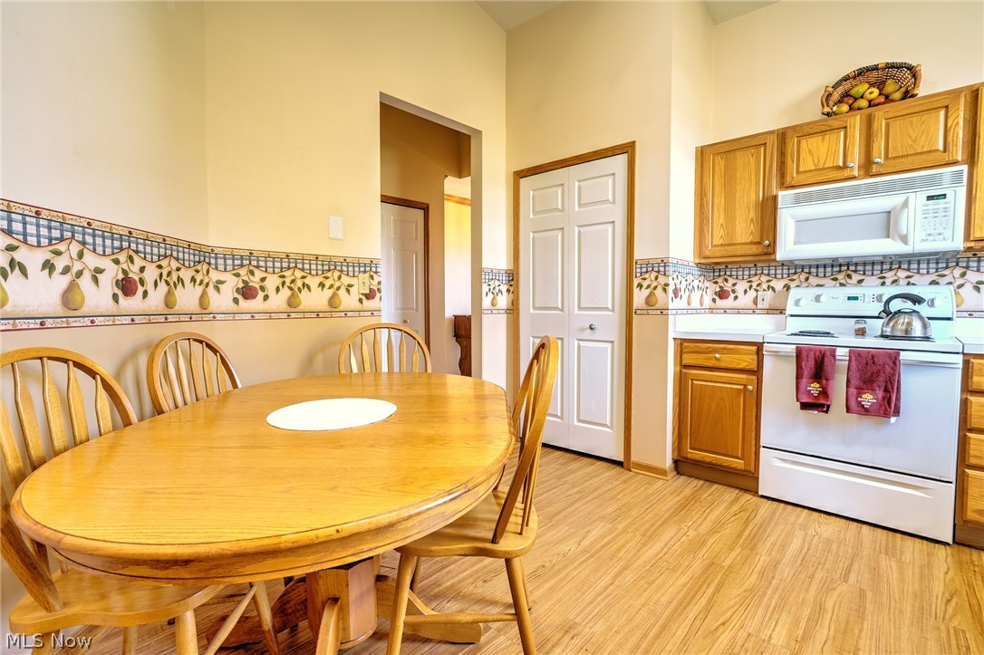 Cluster At Montville Lakes - Residential