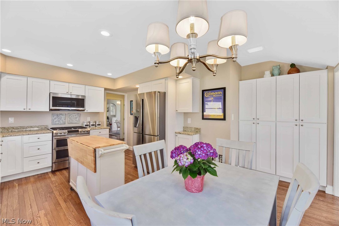 Meadow Lane Bldrs & Mdw Land - Residential