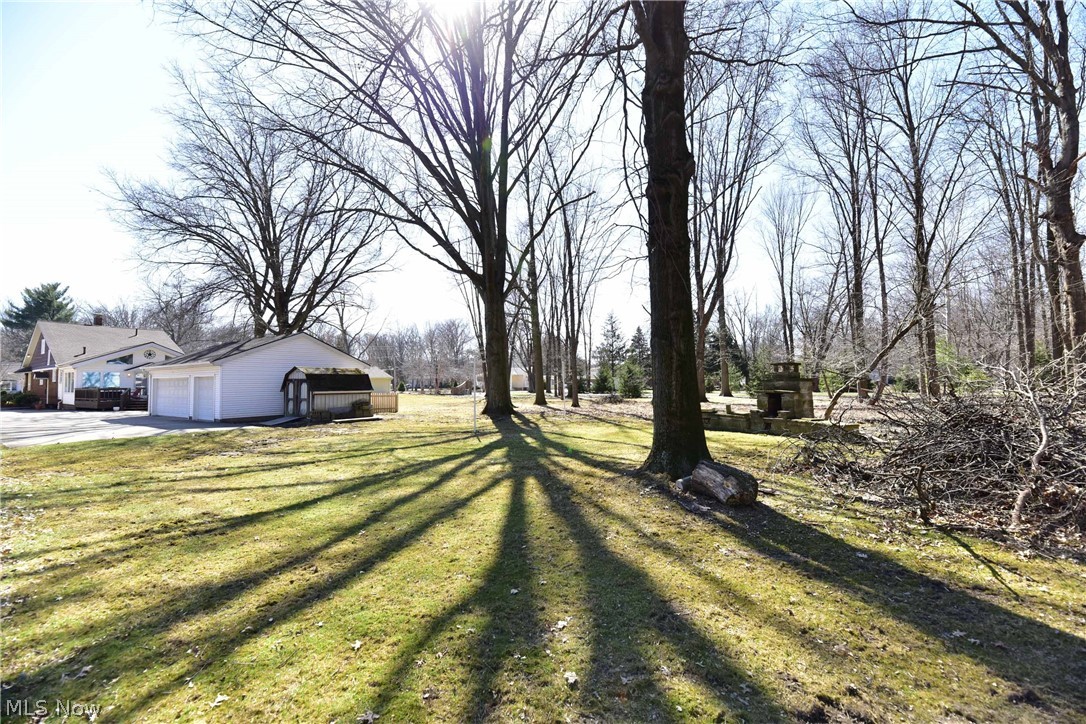 Meadow Lane Bldrs & Mdw Land - Residential