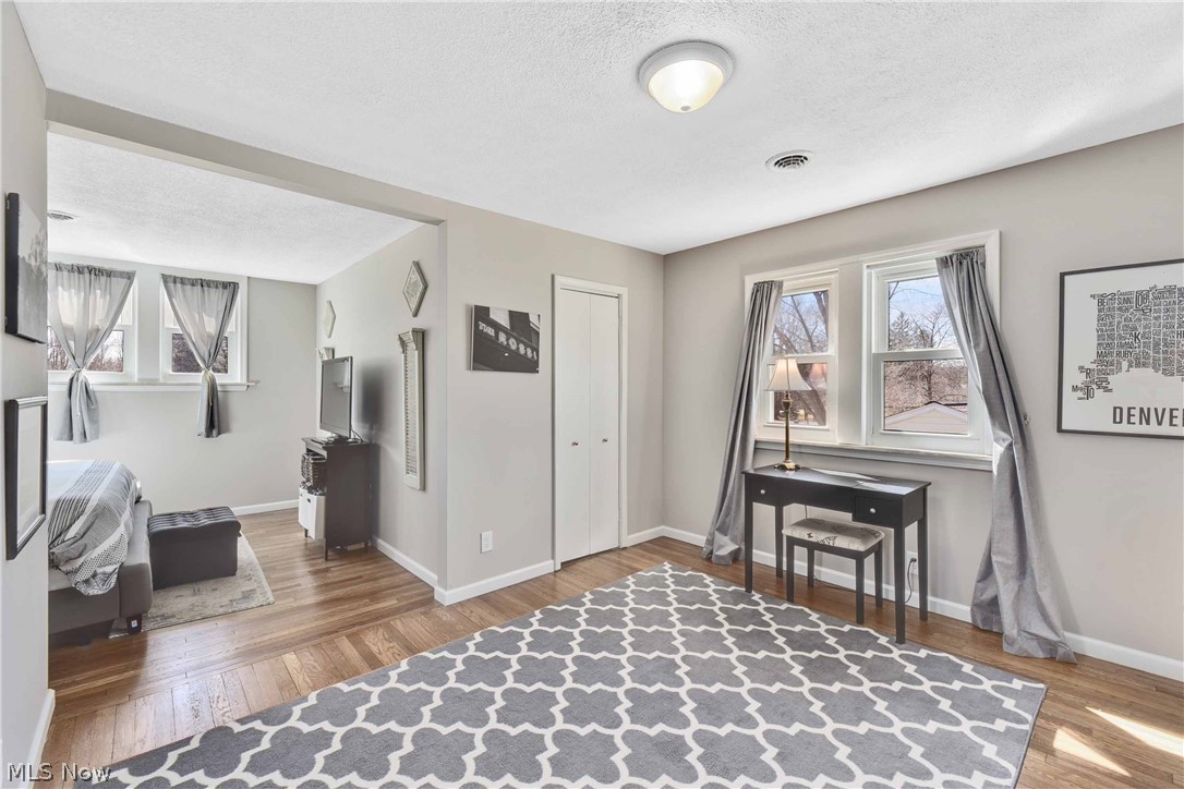 Meadow Lane Bldrs & Mdw Land - Residential