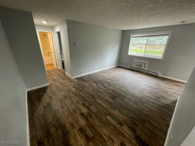 1935 Brookside Drive 105