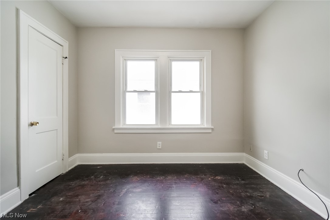 Garfield Pkwy - Residential Income