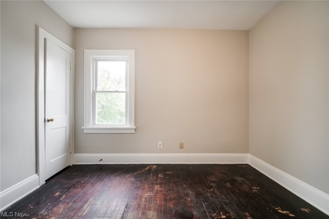 Garfield Pkwy - Residential Income