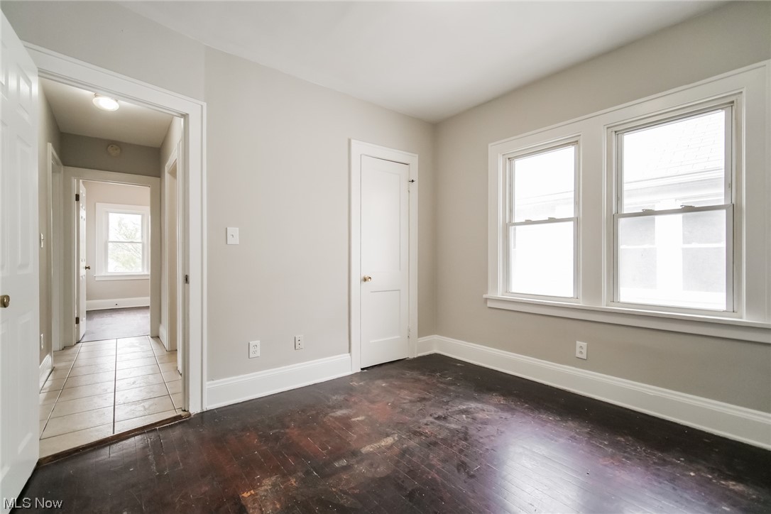 Garfield Pkwy - Residential Income