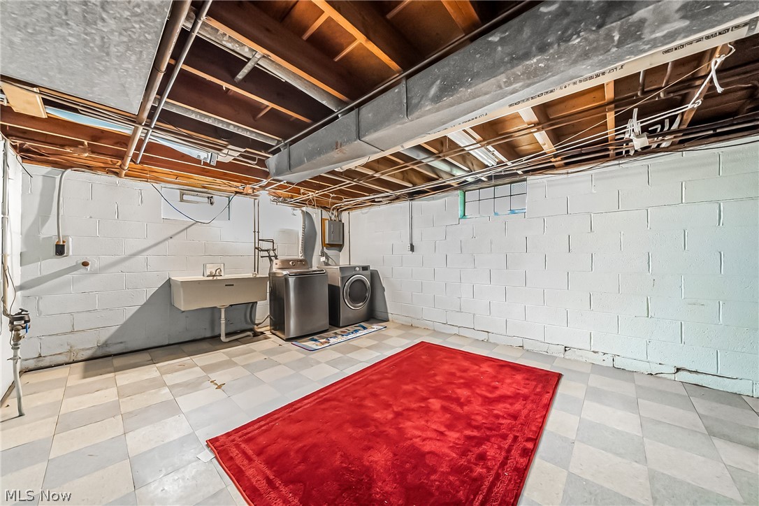 Seltzer-Wickman-Stormes Inc Ro - Residential