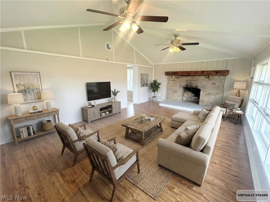 Photo of 558 Lessig Avenue, Springfield, OH 44312 (MLS # 5190213)