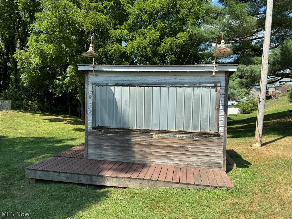 Hamiltons Add - Residential