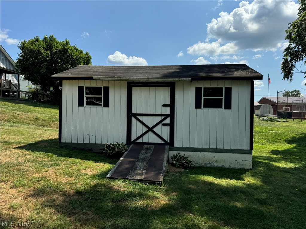 Hamiltons Add - Residential