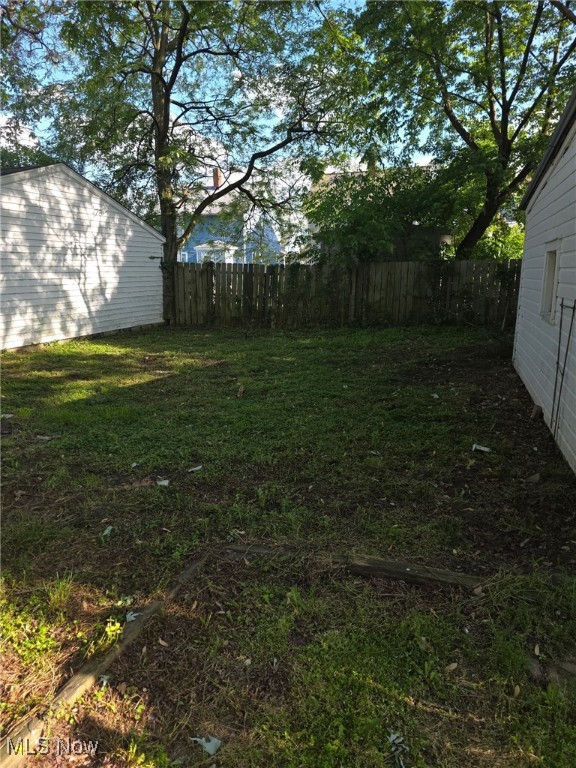 1119 W 11th Street, Lorain, Ohio image 20