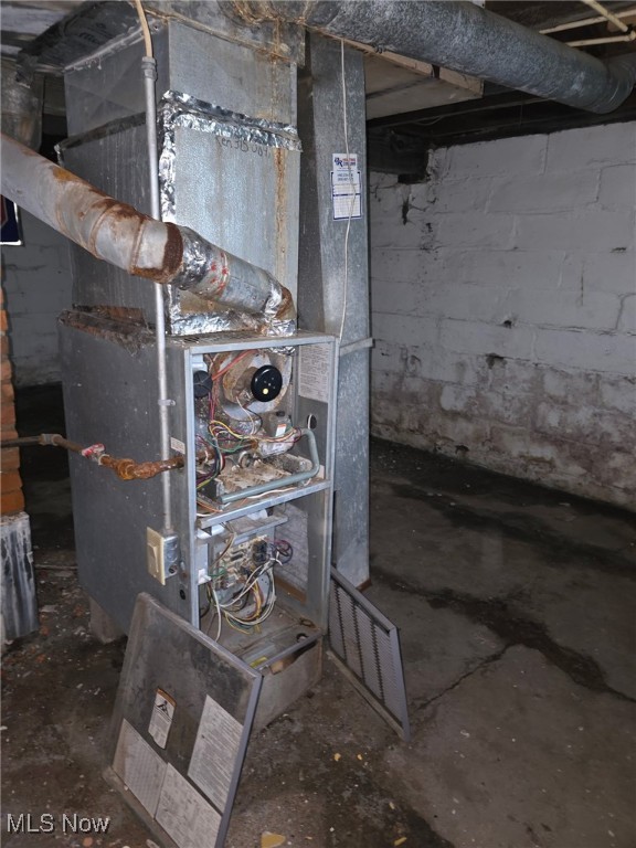 1119 W 11th Street, Lorain, Ohio image 37