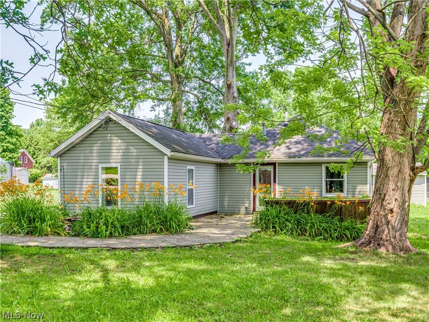 Enjoy the easy life, welcome to 4027 Bushey Ave in Norton. Many updates welcome you to this vinyl sided ranch home with over 1000 Sq Ft. of living space gives you a peaceful feeling. Sitting on a shaded 65x246 lot this home has so much to offer, an open floor plan greets you as you enter the great room, so nice to enjoy this when entertaining friends and family, the kitchen highlights all appliances including dishwasher, breakfast bar and another bar/counter perfect for mealtime and work space. Dining and living area become one making for a perfect flow with pot lights through-out the space making this space bright and cheery. Master bedroom features high ceilings, a loft area, large closet, access to the laundry and full bathroom. The additional bedroom is ideal for a family member, guest room or even office space. Outdoors you will enjoy a wood patio at the entrance, and a wood patio in the back, nicely sized shaded yard, storage shed in back with covered patio area and a detached 2