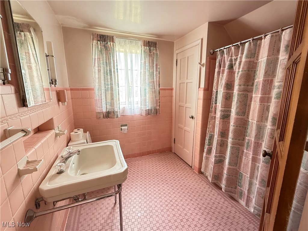 1965 Mccauslen Manor, Steubenville, Ohio image 19