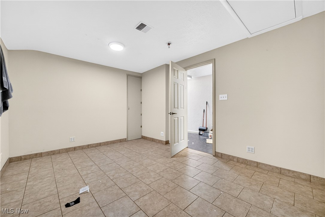 South Euclid, Ohio 44121, United States, ,Commercial,Active,254576