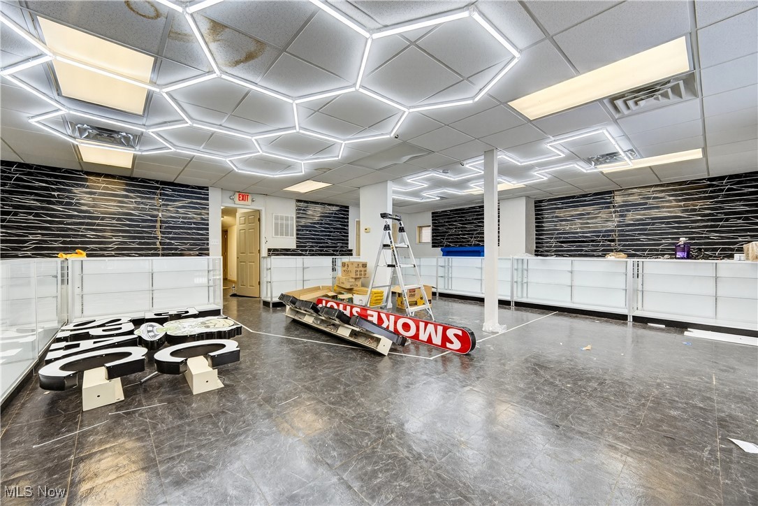 South Euclid, Ohio 44121, United States, ,Commercial,Active,254576