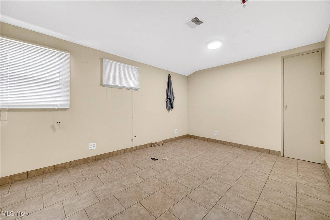 South Euclid, Ohio 44121, United States, ,Commercial,Active,254576