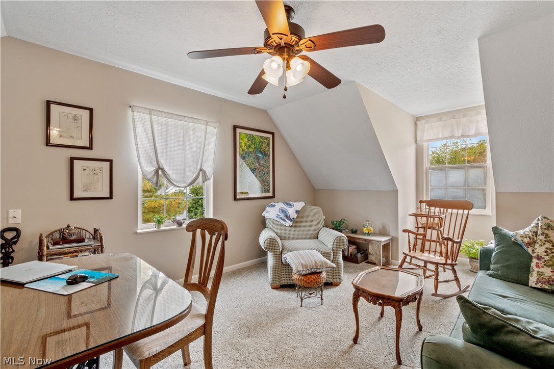 Stonecreek Diminiums - Residential