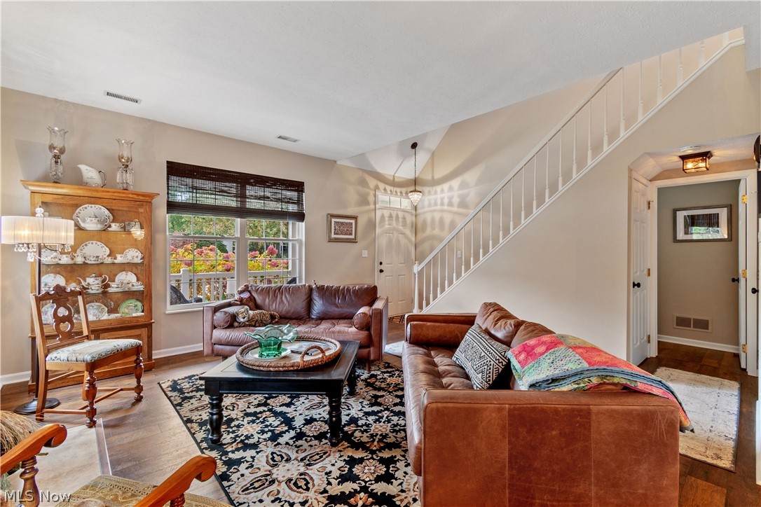 Stonecreek Diminiums - Residential