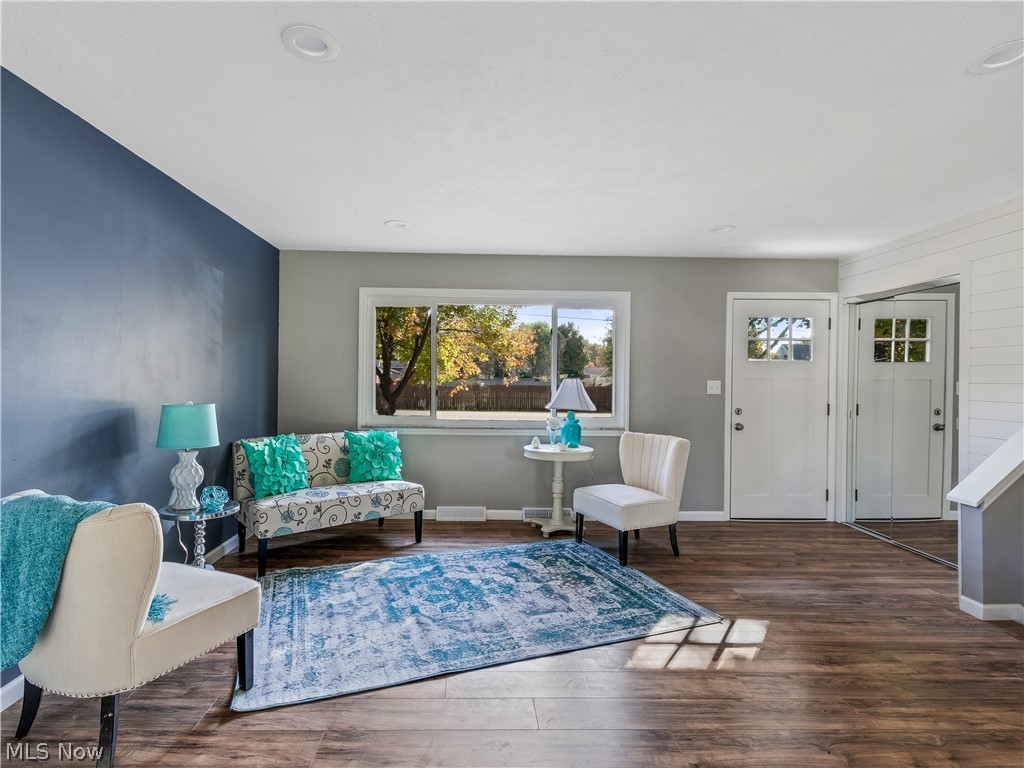 Jamestown Village - Residential