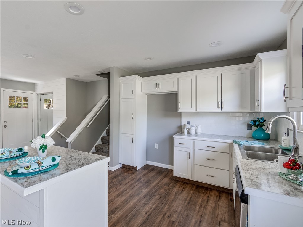 Jamestown Village - Residential