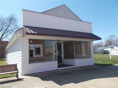 Photo of 103 W Main Street, West Lafayette, OH 43845 (MLS # 5187780)