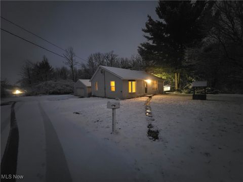 4571 Elm Avenue Brunswick OH 44212