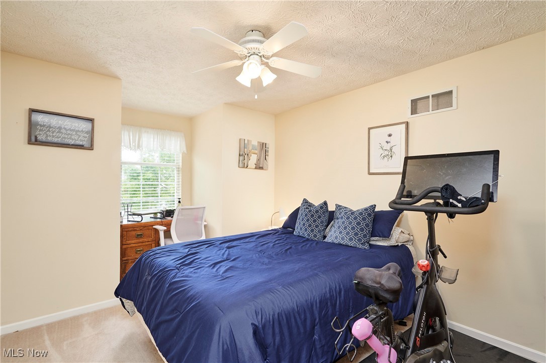 2169 Stonehenge Circle, Akron, Ohio image 17