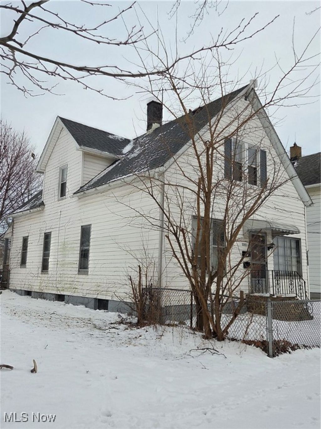 Photo of 1101 E 66th Street, Cleveland, OH 44103 (MLS # 5182178)