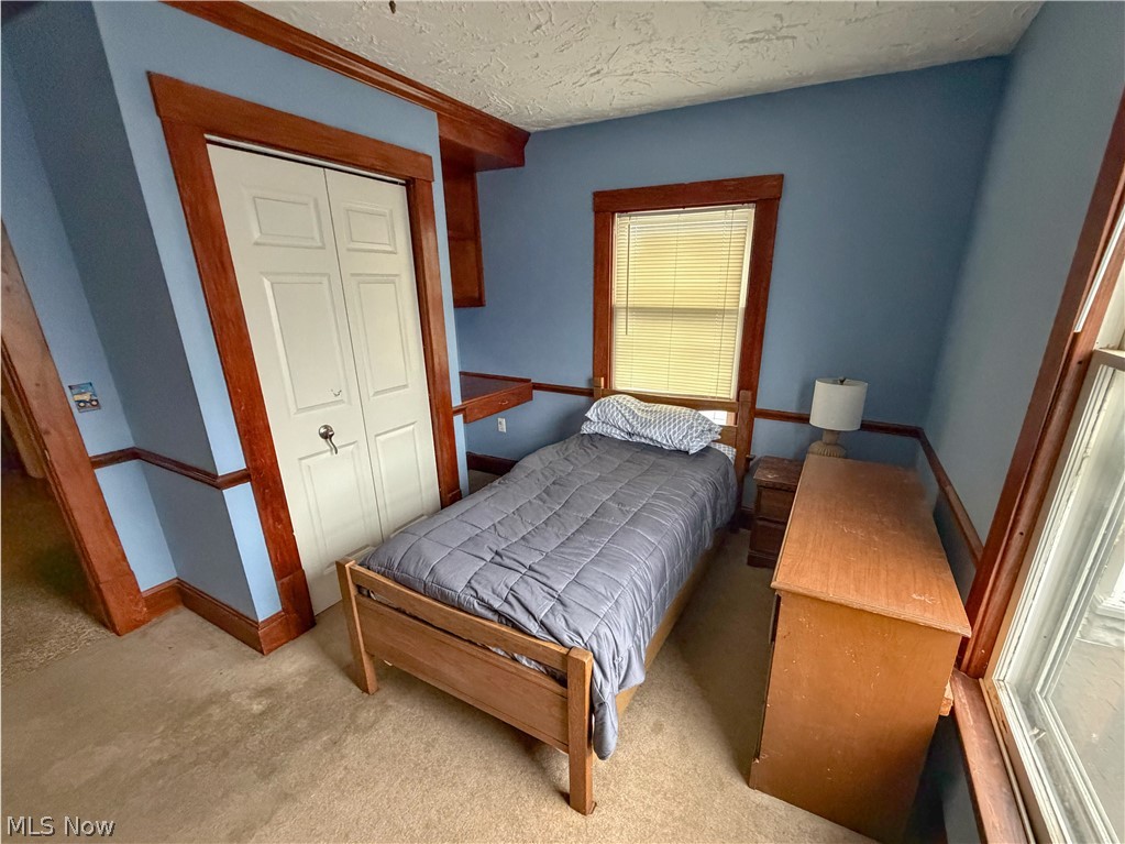 Hill Realty Co - Residential