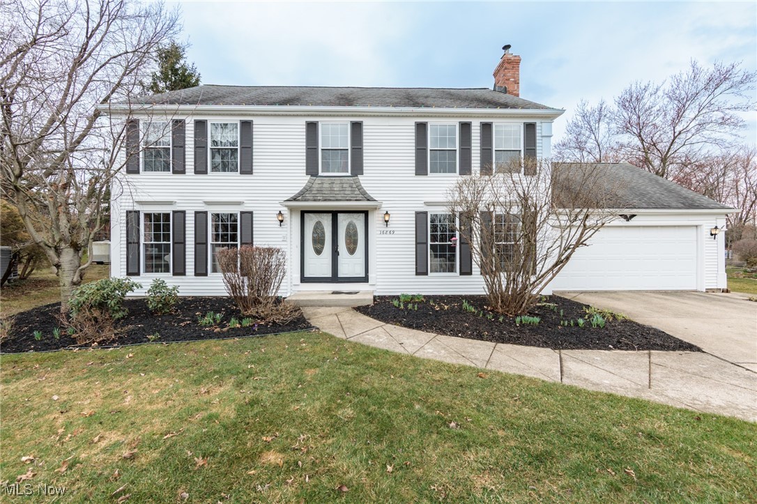 16869 Wolf Run Circle, Strongsville, Ohio image 1