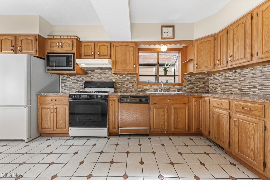 Eastlawn - Residential