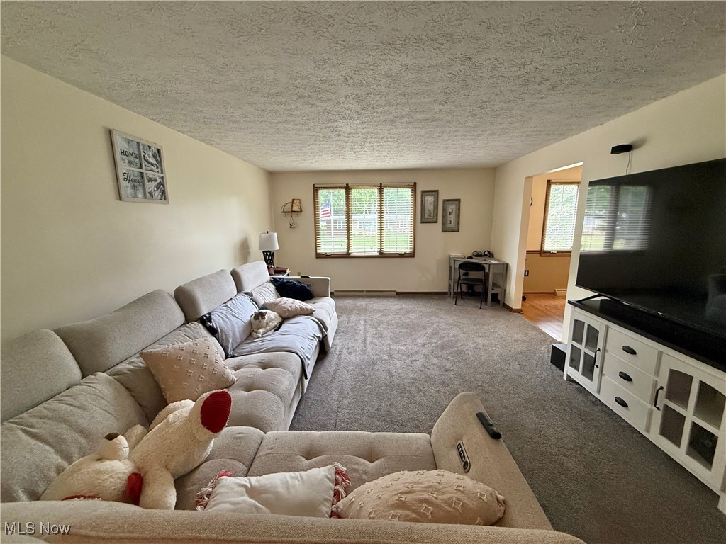 644 Orchard Avenue, New Philadelphia, Ohio image 3