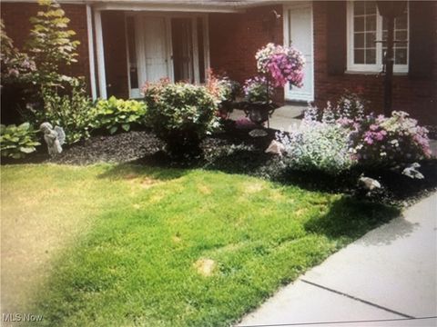 1512 Parkside Circle, Lyndhurst, OH 44124 - MLS#: 5075968