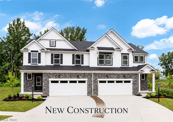 2069 GLENMONT DR, BRUNSWICK, OH 44212 - Image f7e94028d0fae269d2a844f3f32fcf30/1978349280