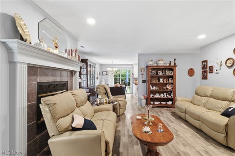 Tiny photo for 310 Bridgewater Lane, Chardon, OH 44024 (MLS # 5255574)