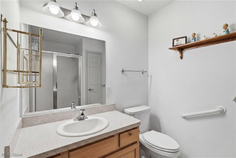 Tiny photo for 310 Bridgewater Lane, Chardon, OH 44024 (MLS # 5255574)