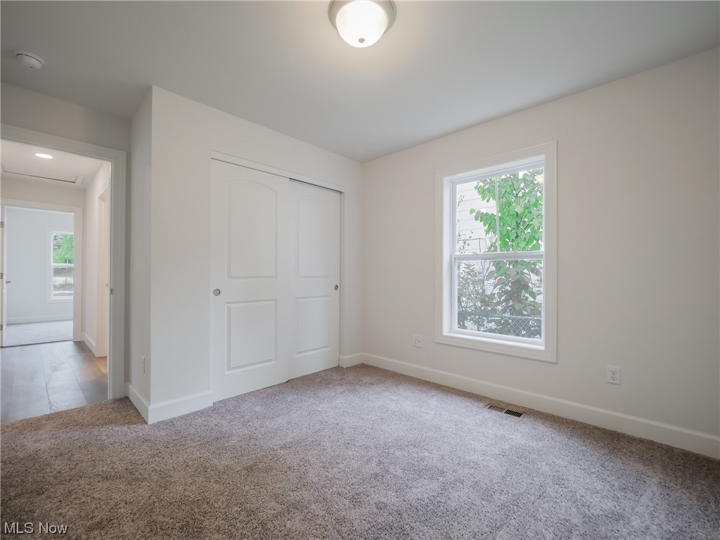 Brentwood Village 03/R Dvoraks - Residential