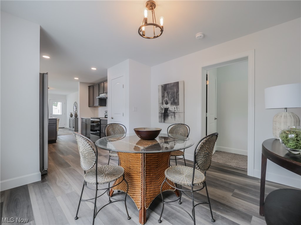 Brentwood Village 03/R Dvoraks - Residential