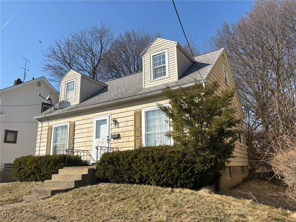 1055 Whittier Avenue, Akron, Ohio image 1