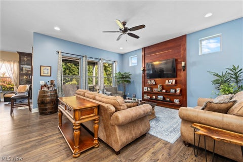 Tiny photo for 802 Shadow Creek Trail, Amherst, OH 44001 (MLS # 5255194)