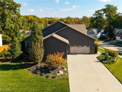 Tiny photo for 802 Shadow Creek Trail, Amherst, OH 44001 (MLS # 5255194)